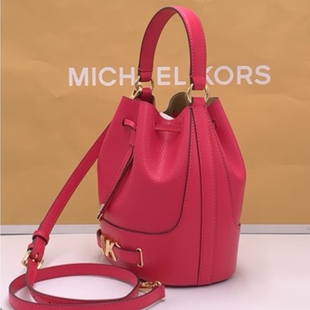 MICHAEL KORS REED MEDIUM BELTED BACKED MESSENGER CROSSBODY BAG ELECTRIC PINK COL - Picture 4 of 13